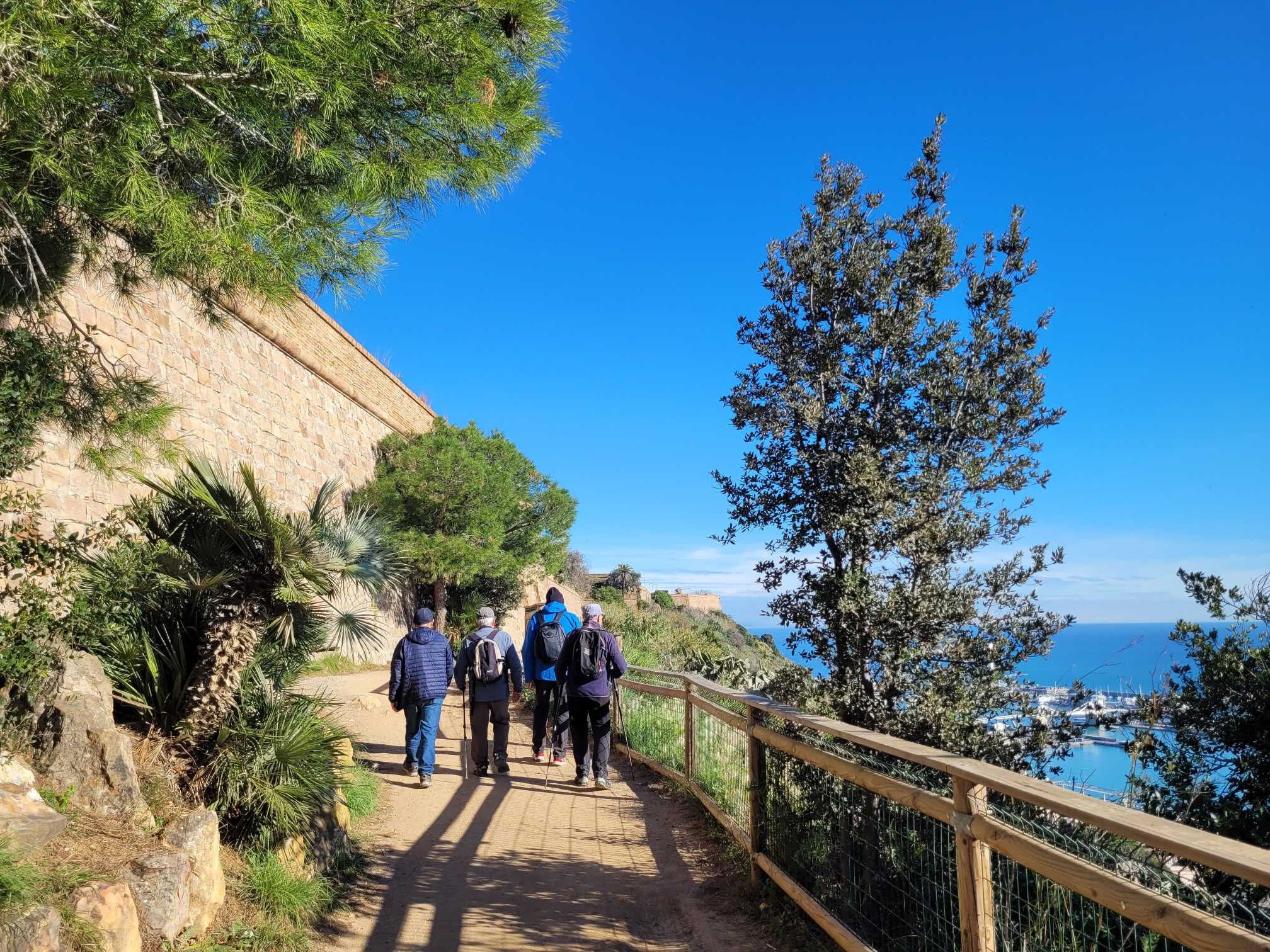 Castell de Montjuïc – Plaça Espanya